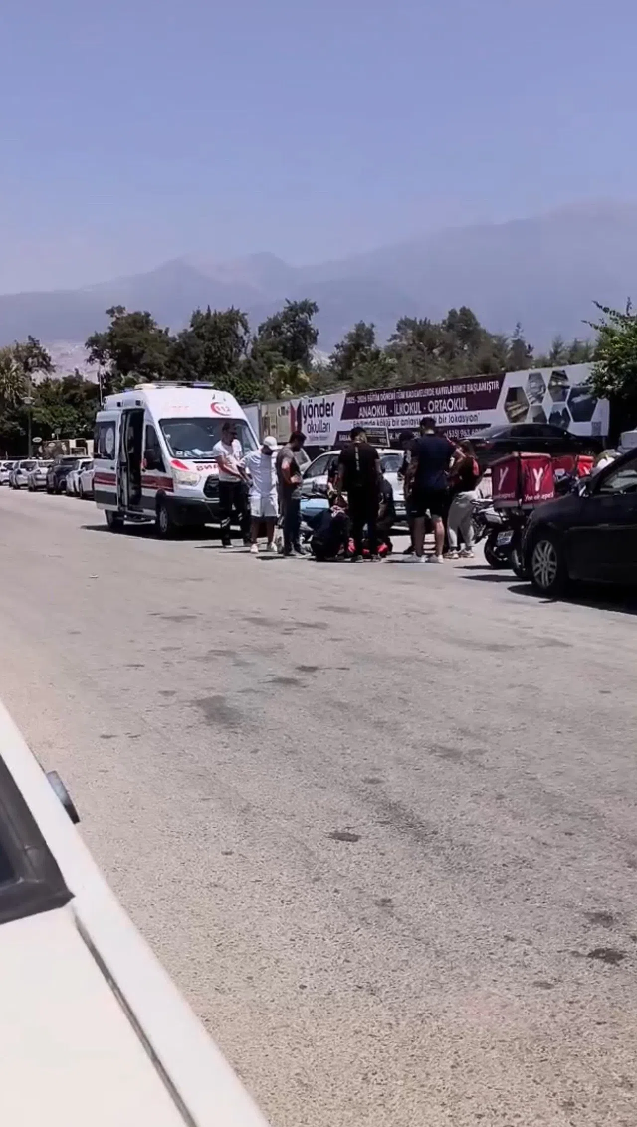 Motosikletli Kurye Kaza Yaptı: 1 Yaralı