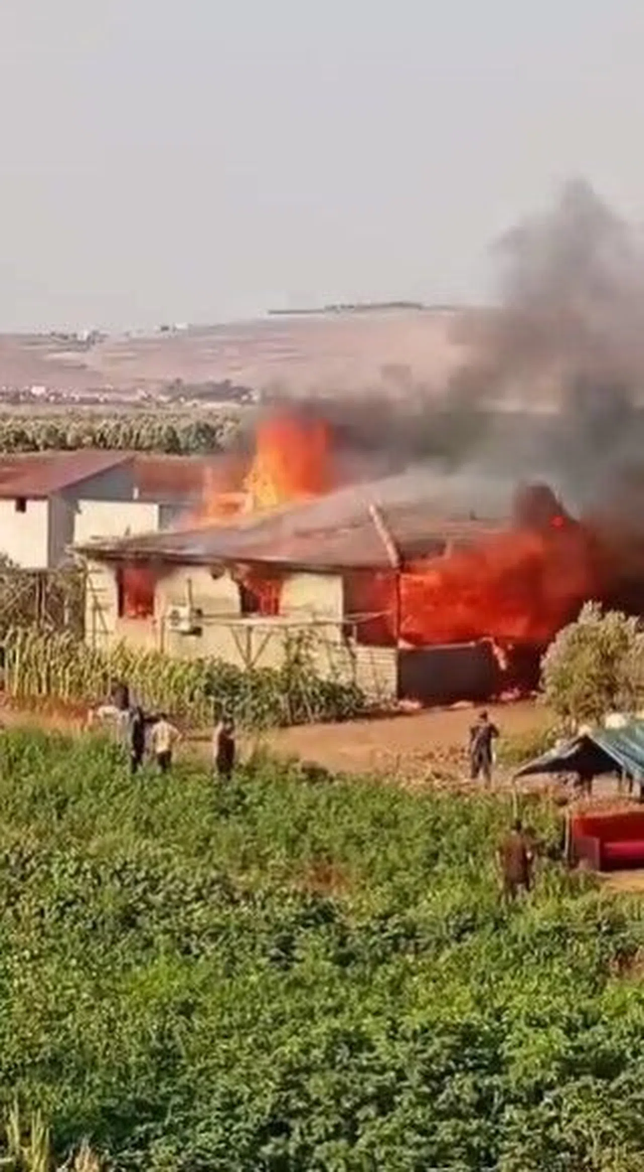 Müstakil Ev Alevlere Teslim Oldu