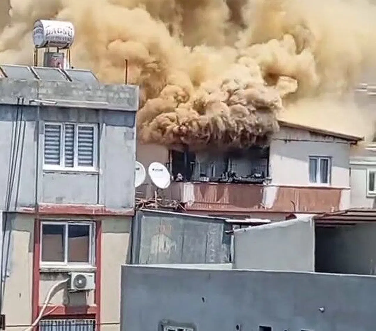 Müstakil Evde Elektrik Kontağı Yangına Neden Oldu