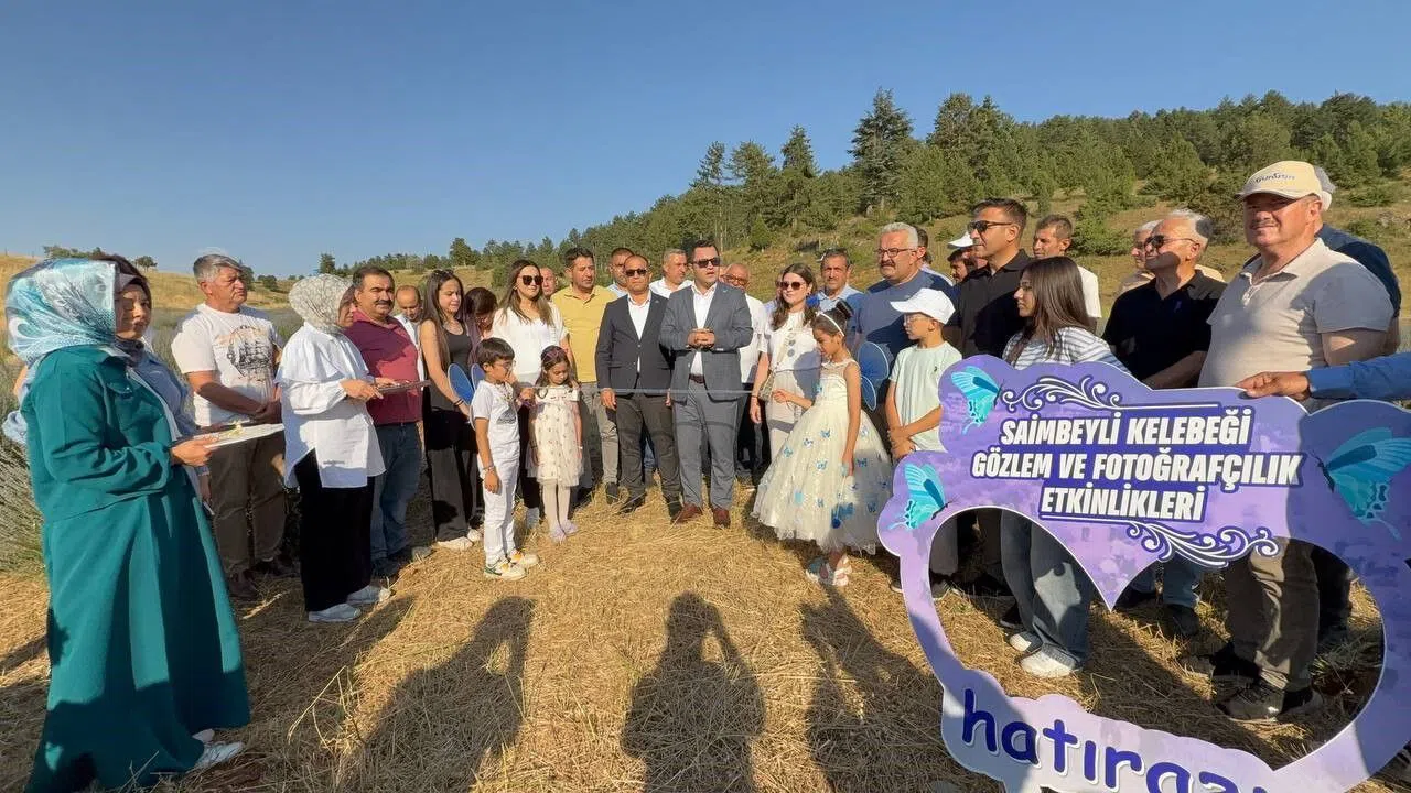 Saimbeyli Mavi Kelebeği Fotoğraf Tutkunlarının Gözdesi Oldu