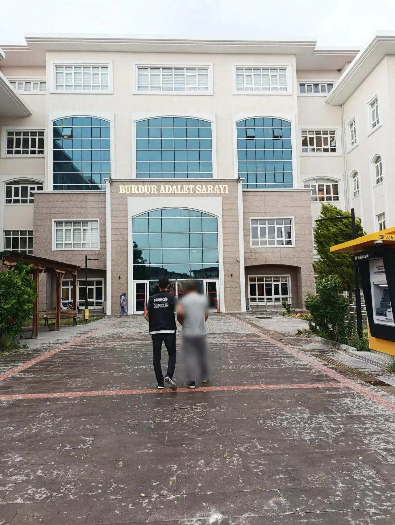 Üzerinde Uyuşturucu Madde Çıkan Şüpheli Tutuklandı