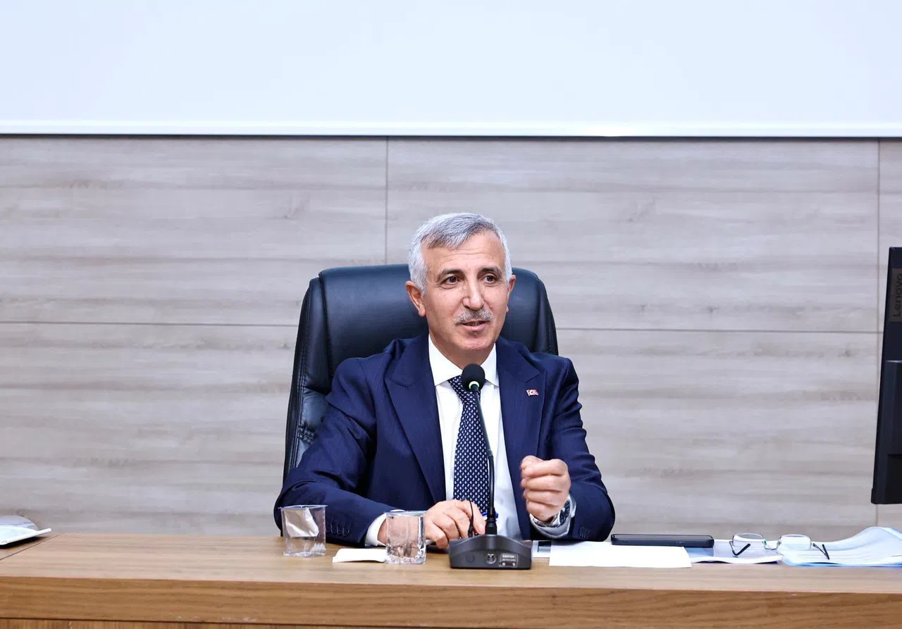 Vali Ünlüer: “Yeni  Bir Şehir İnşa Ediliyor”