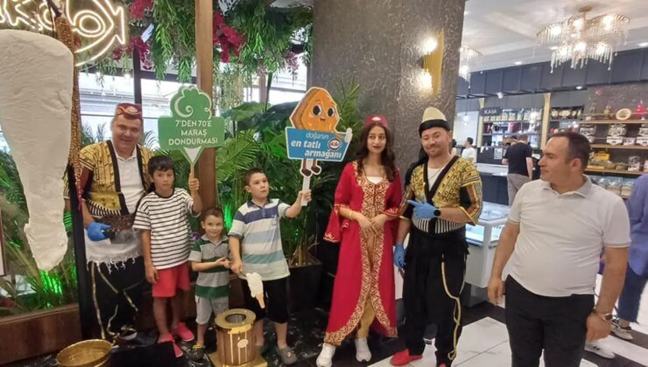 Dünya Dondurma Günü AKDO SARAY’da Coşkuyla Kutlandı