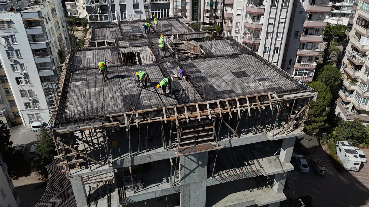 Yerinde Dönüşüm Projesi ile İnşaatlar Sürüyor