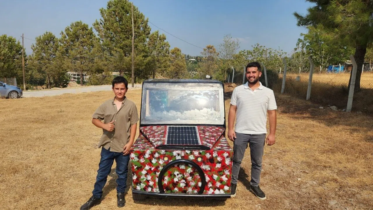 13 Yaşında Güneş Enerjili Arazi Aracı Üretti