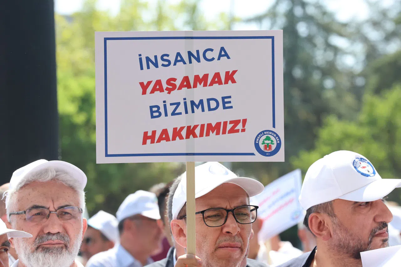 Memurlar İş Mi Bırakıyor? 18 Ağustos Pazartesi Günü Grev Mi Var?