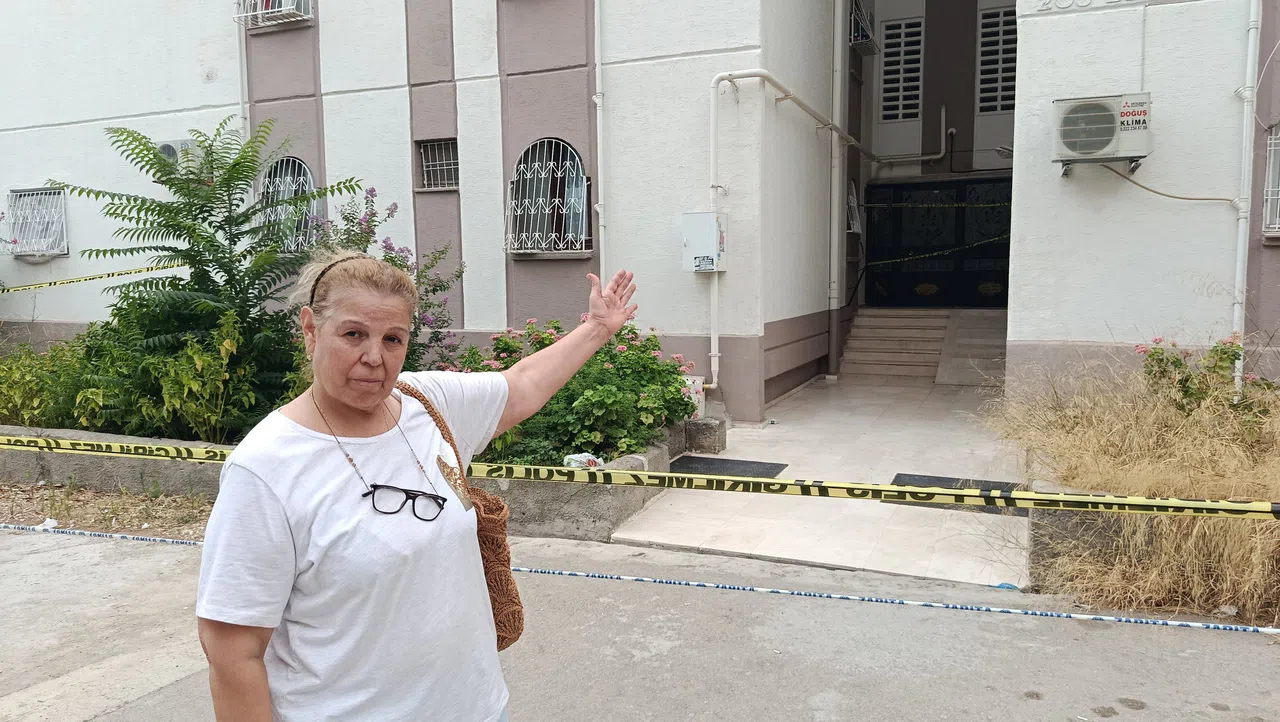 3 Katlı Apartmanın Merdivenleri Çöktü