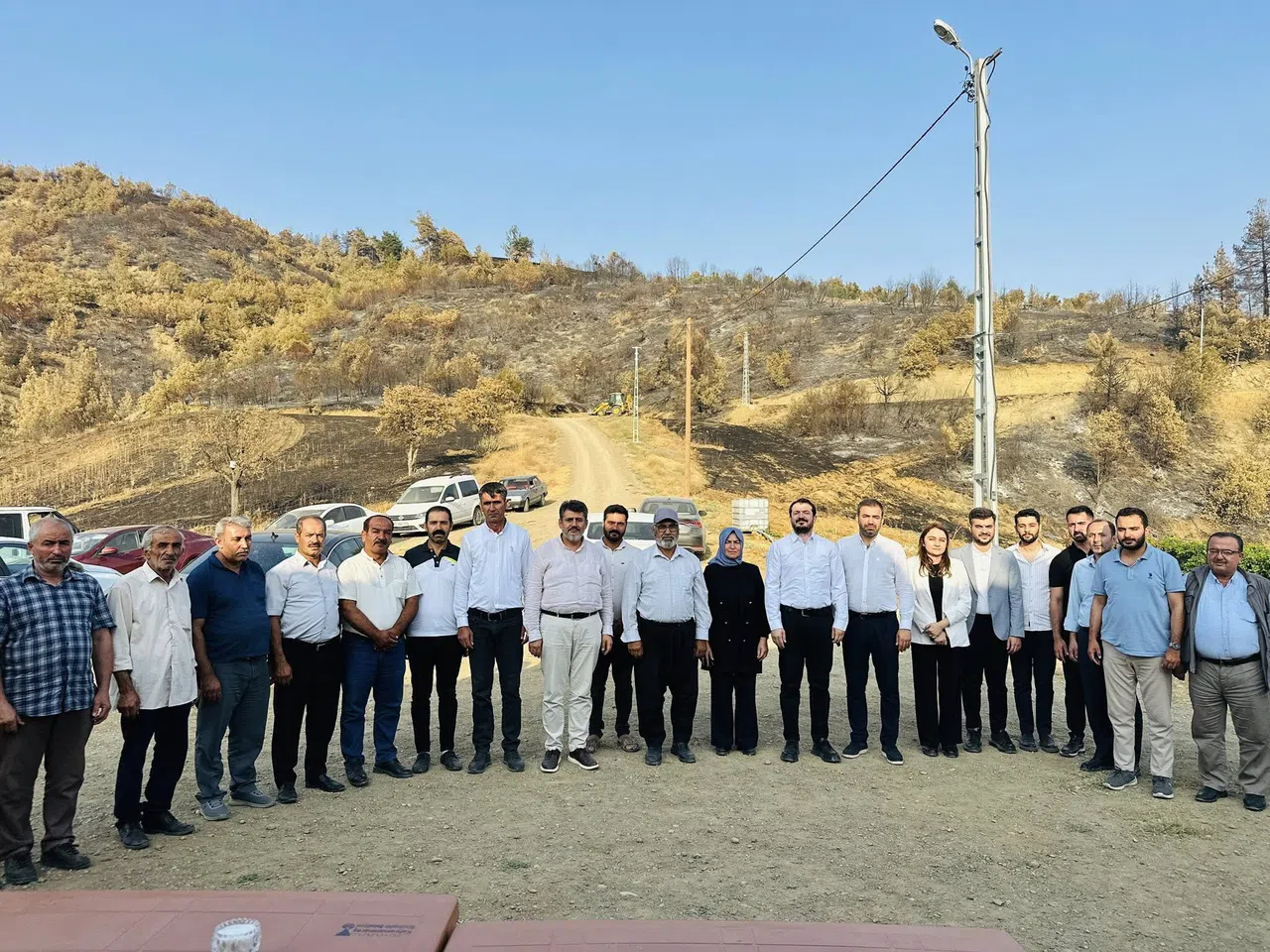 AK Parti Onikişubat İlçe Teşkilatından Yangın Bölgesine Ziyaret