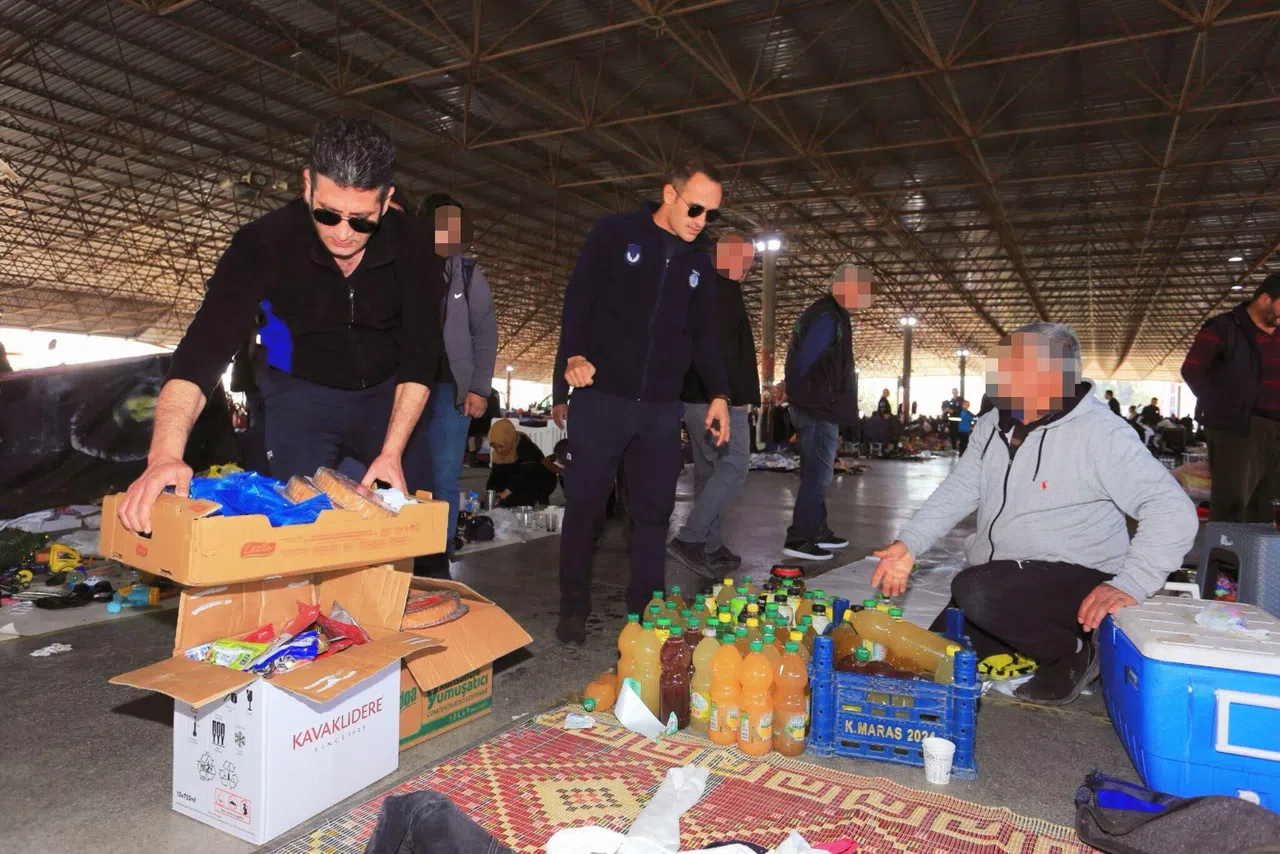 83 Seyyar Satıcıya 104 Bin 27 TL Para Cezası