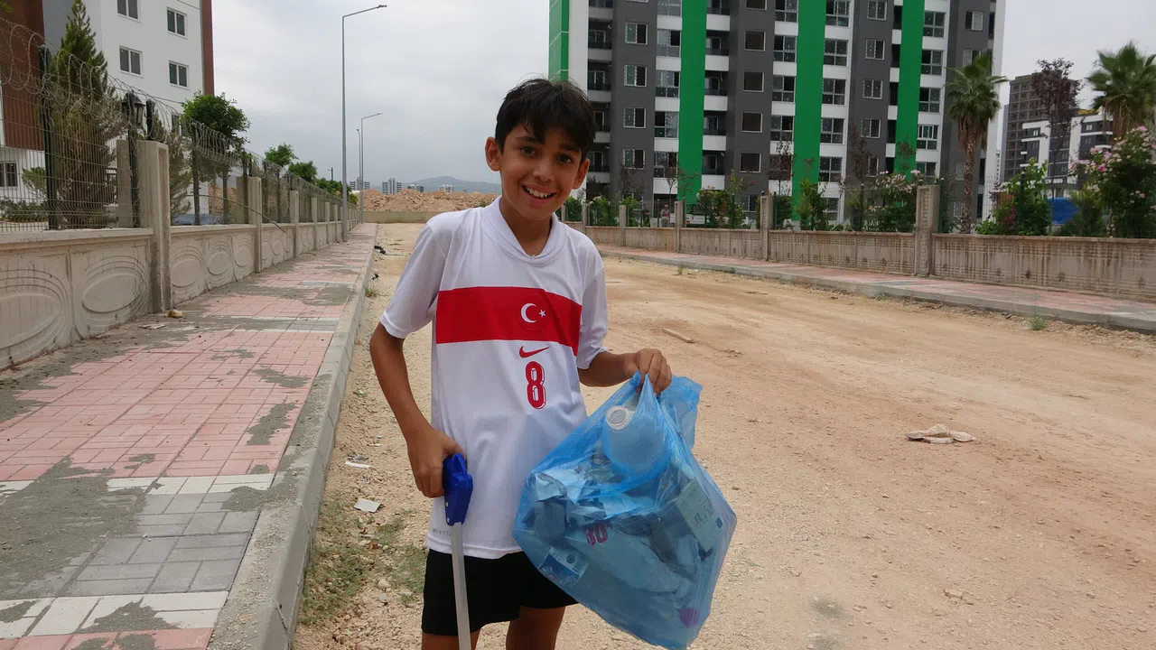 Çevreci Çocuk Sosyal Medyada Dikkat Çekti