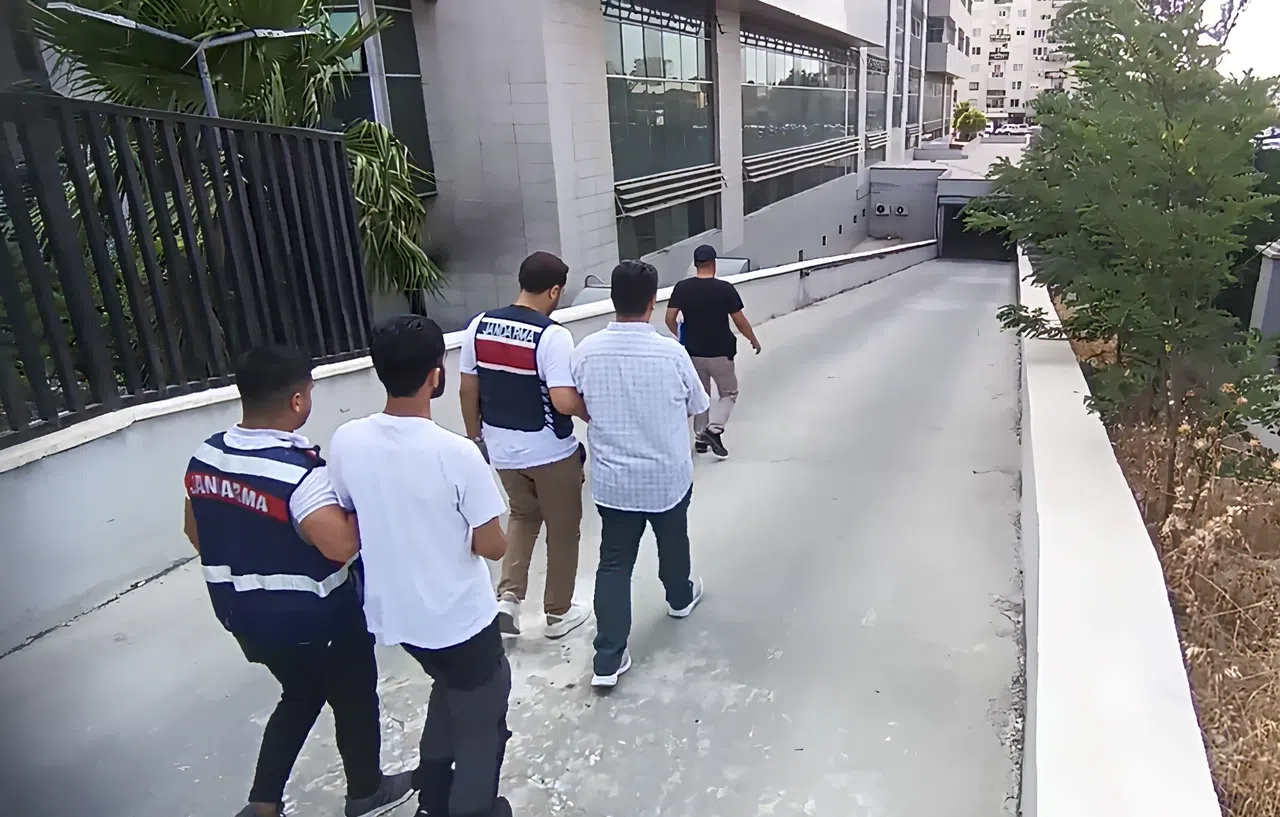 DEAŞ'a Finans Sağlayan Şüphelilere Operasyon: 2 Gözaltı