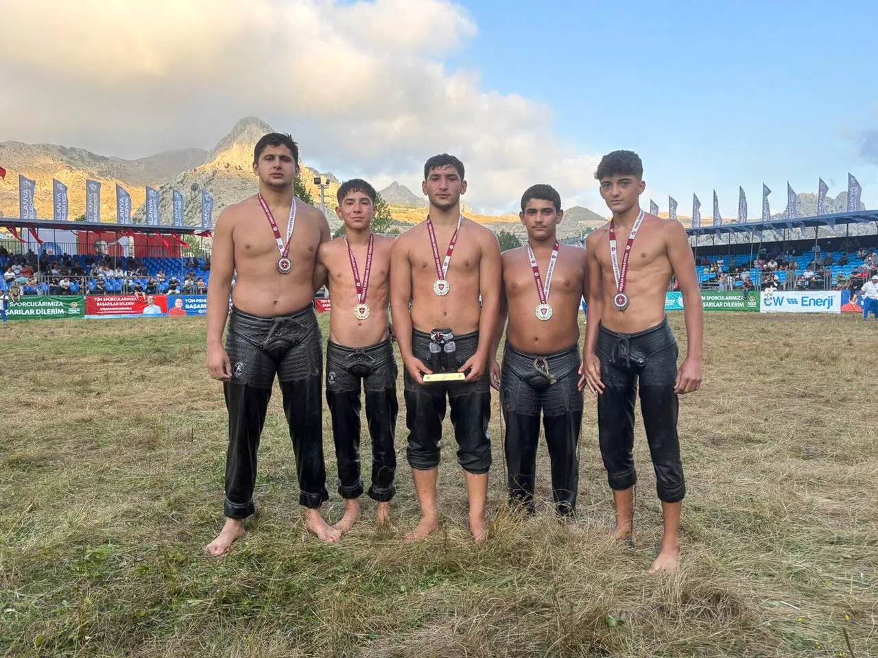 Gökbel Er Meydanı’ndan Madalyalarla Döndü