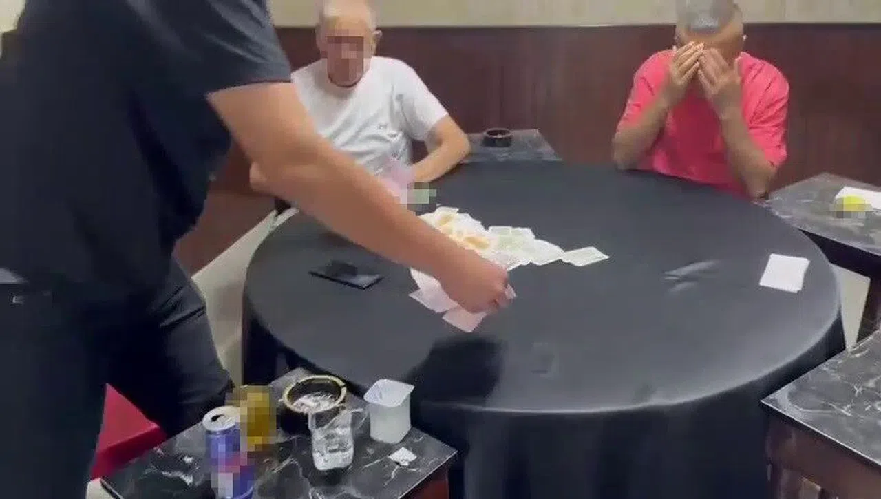 Kumar Masasında Yakalanan Şahıstan 'Kameraya Çekme' Tepkisi