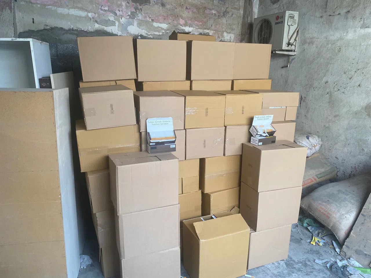 2 Milyon 800 Bin Adet Gümrük Kaçağı Makaron Ele Geçirildi