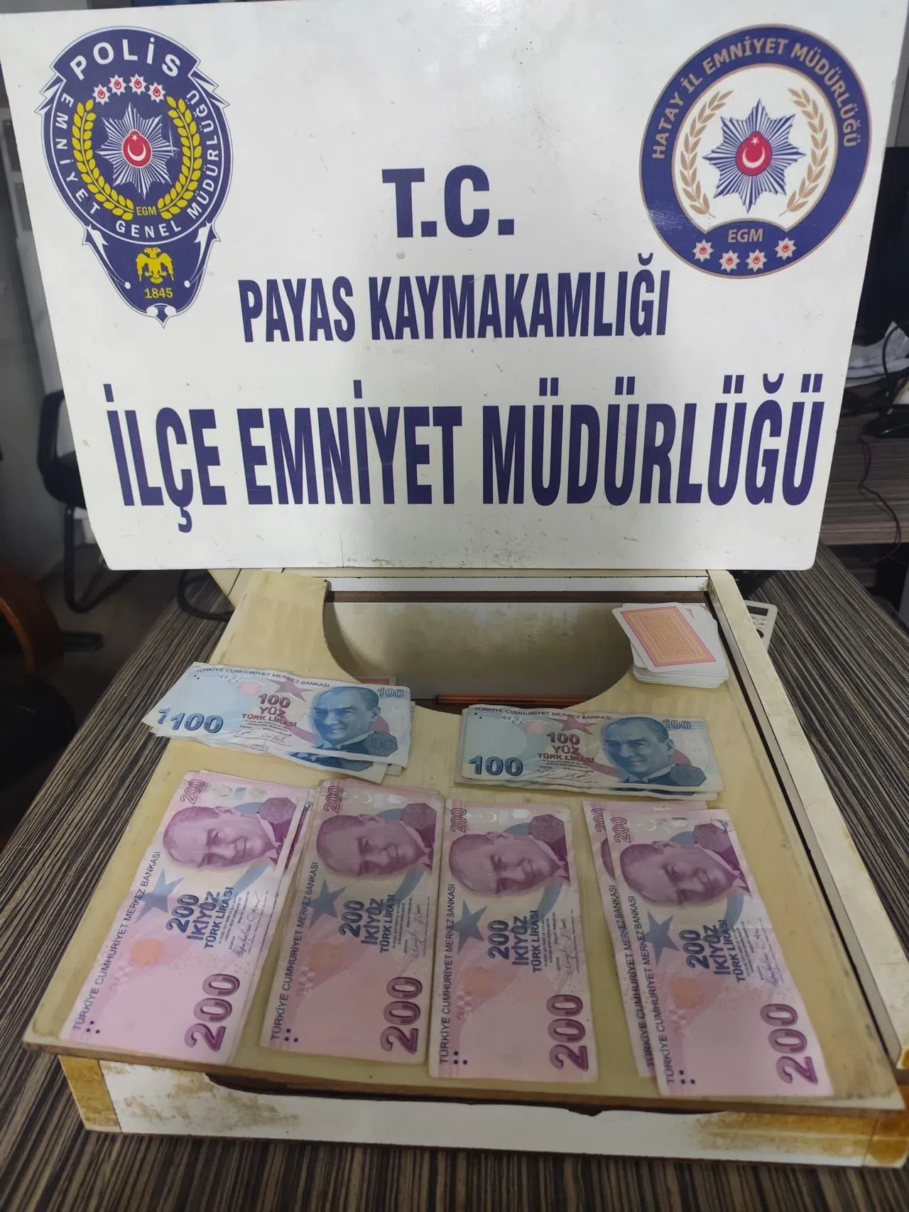 Para, İskambil Kâğıdı Ve Oyun Makinesi Ele Geçirildi