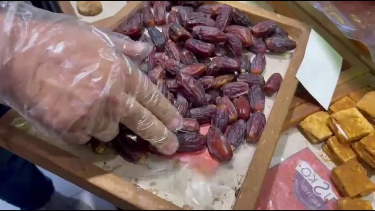 Kuru Yemişçide Kilolarca Böceklenmiş Ürün İmha Edildi