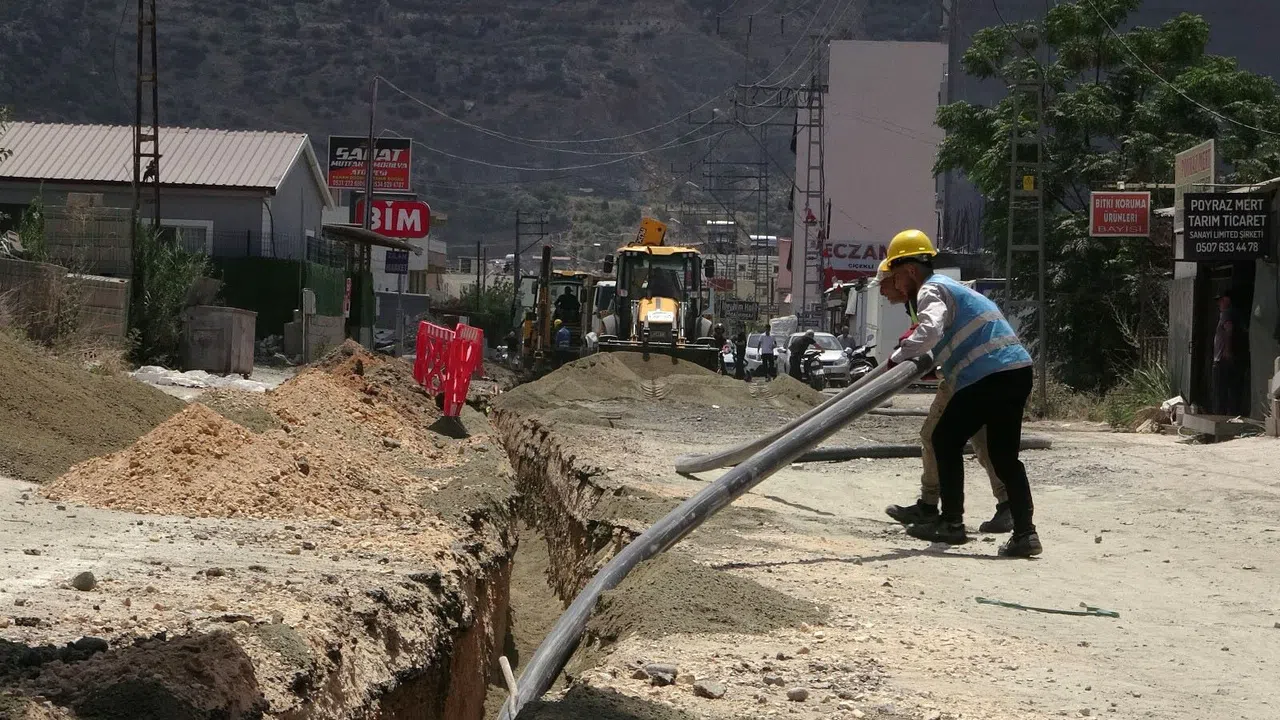 Hatay'da Son 65 Yılın En Kurak Seviyesinde 150 Sondaj Kuyusu Açıldı