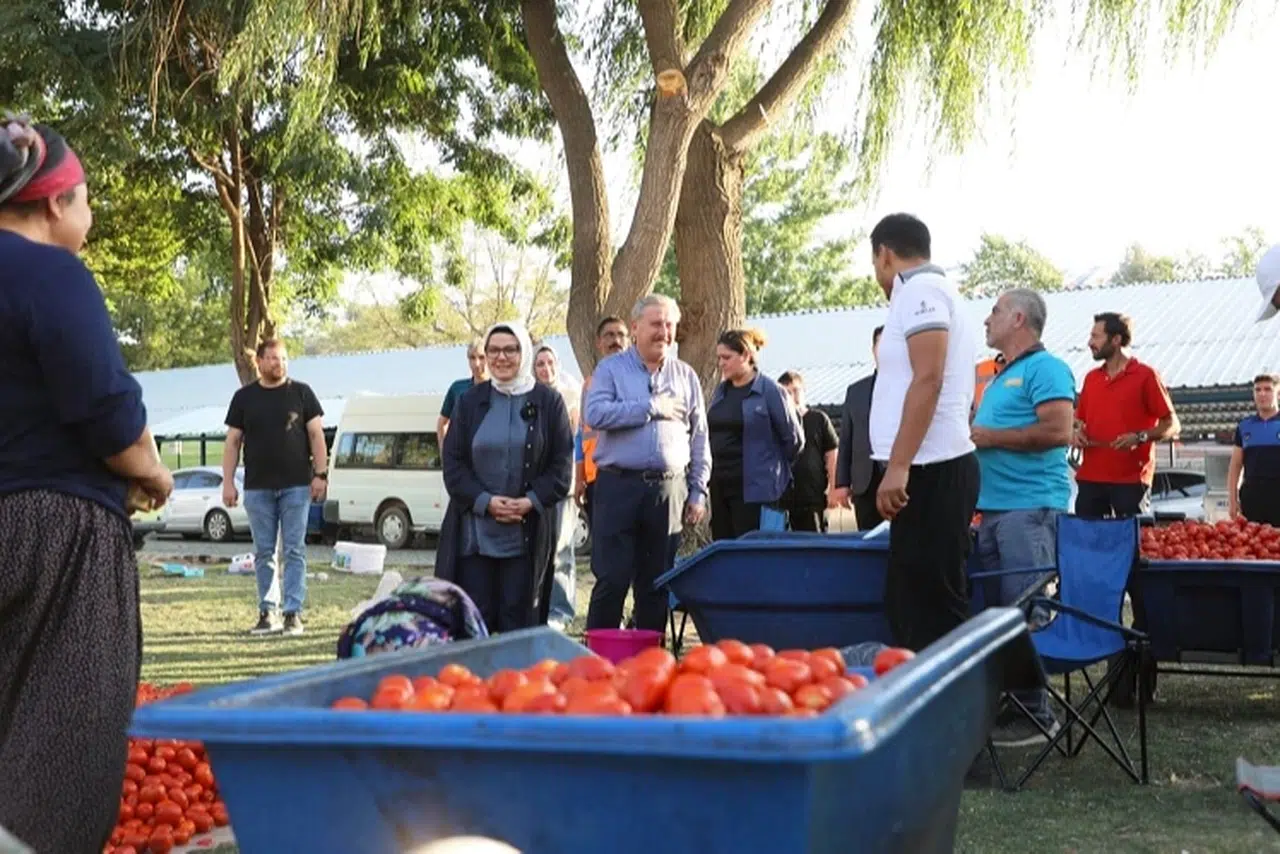Ayşe Böhürler Salça Günleri'ne katıldı