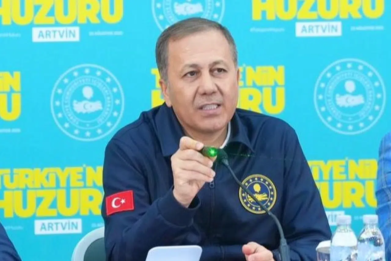 Bakan Yerlikaya'dan sert mesaj: Asfalt zorbalarına tolerans sıfır!