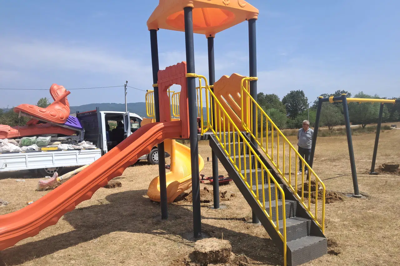 Çocuklara büyük müjde: 14 köye yeni oyun parkı