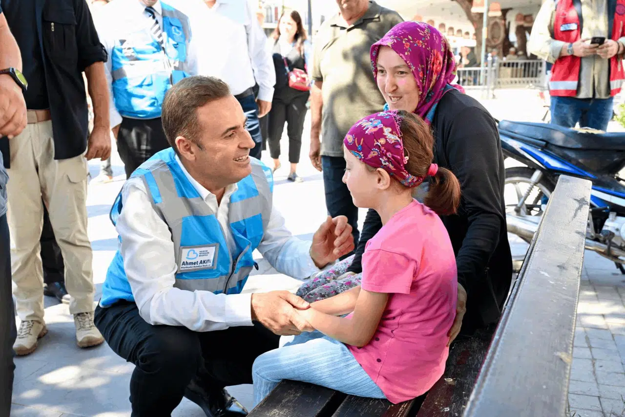 Depremzedelere 'büyük' destek