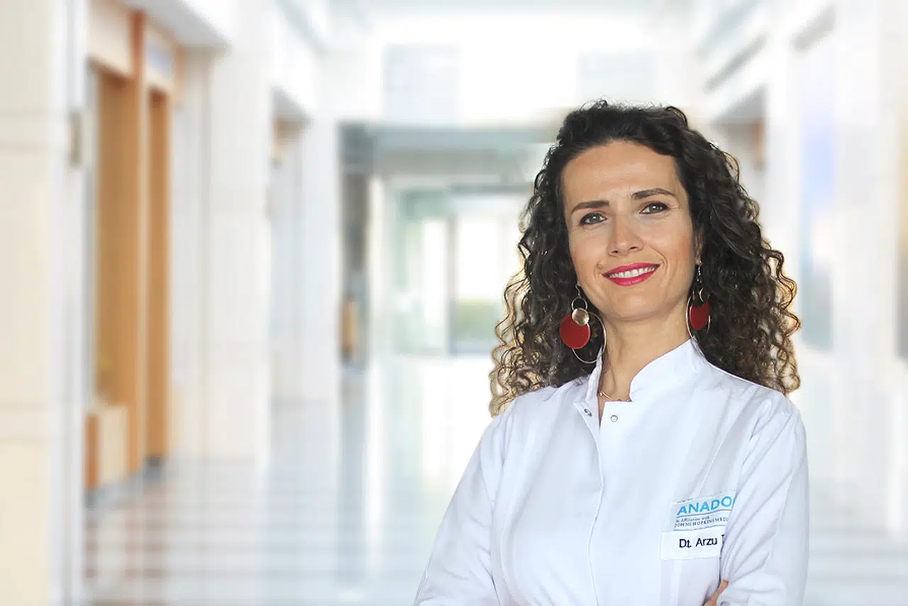 Diş beyazlatmanın herhangi bir zararı yok