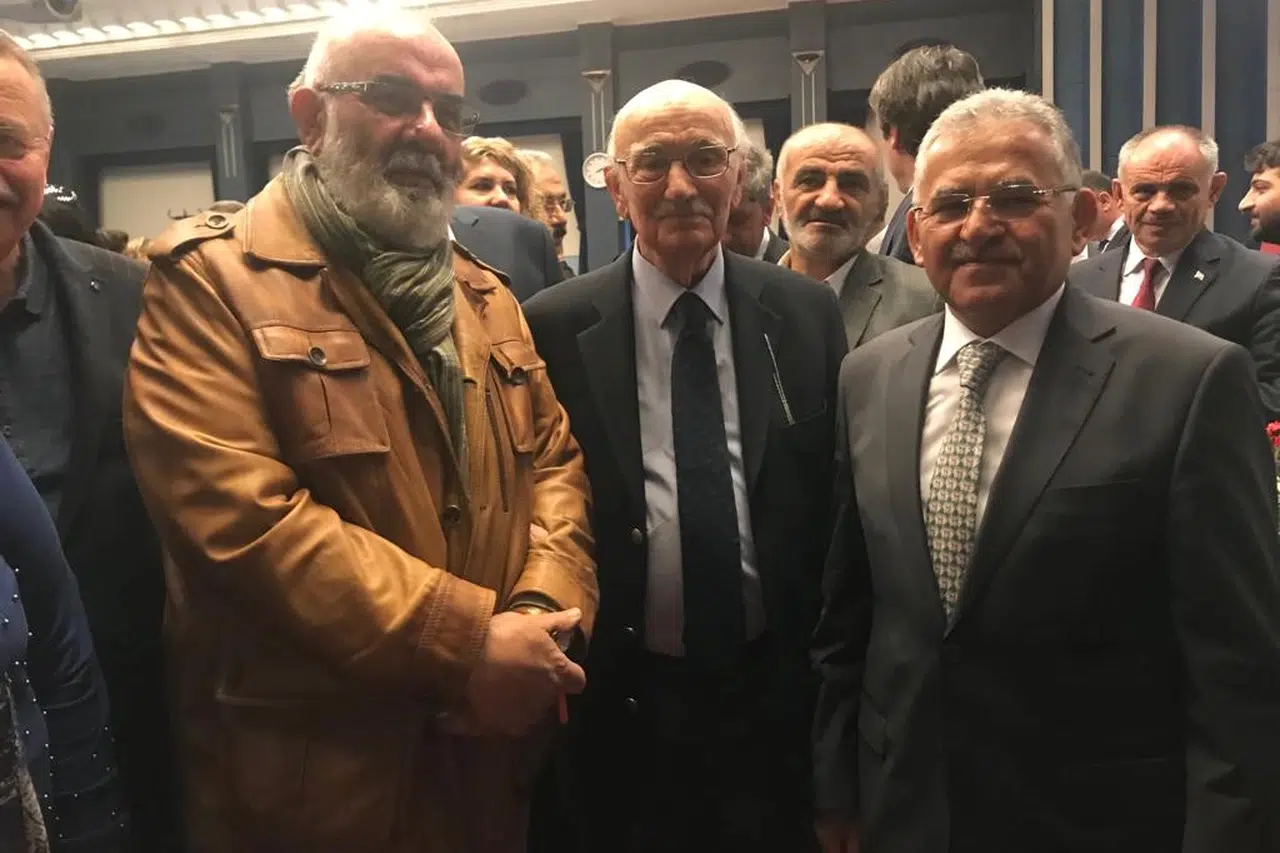 Dr. Memduh Büyükkılıç'tan halkına teşekkür