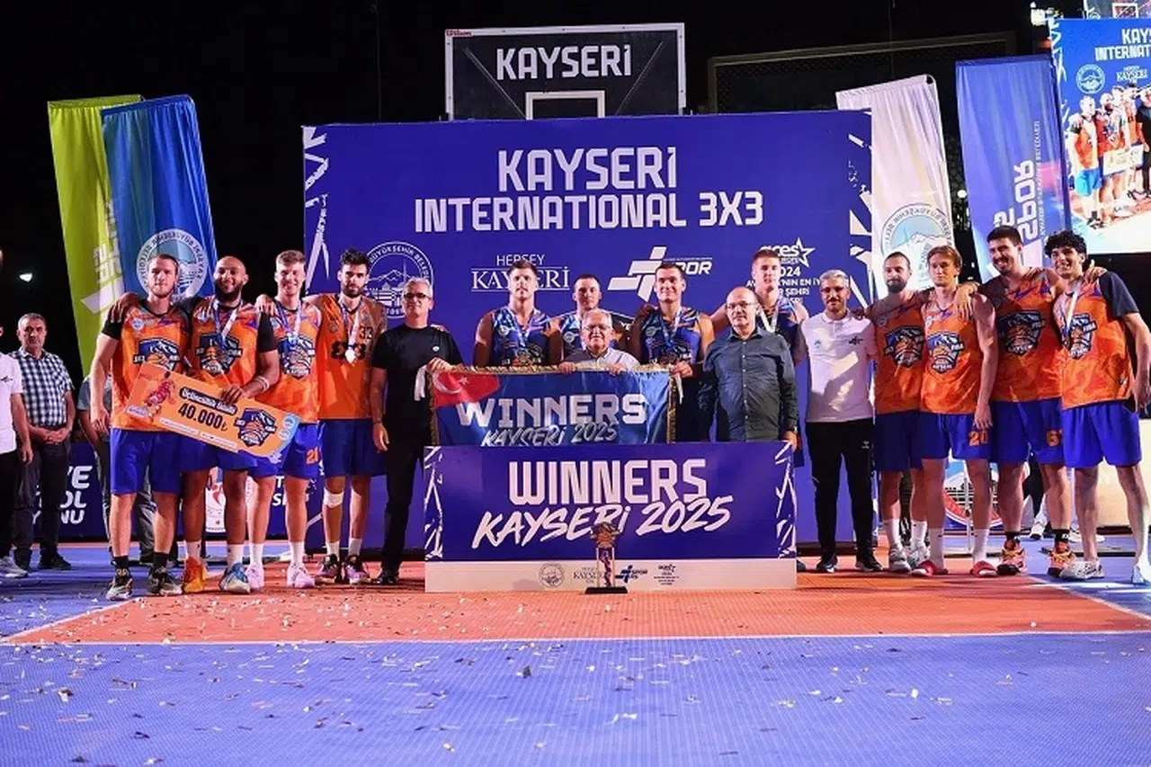Dünya basketbolunda bir ilk