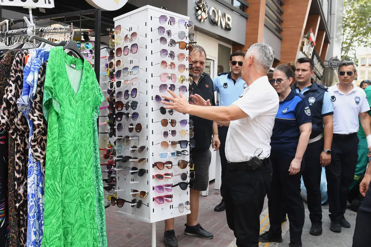 Engelli yolunukapatanlara ceza yağdı