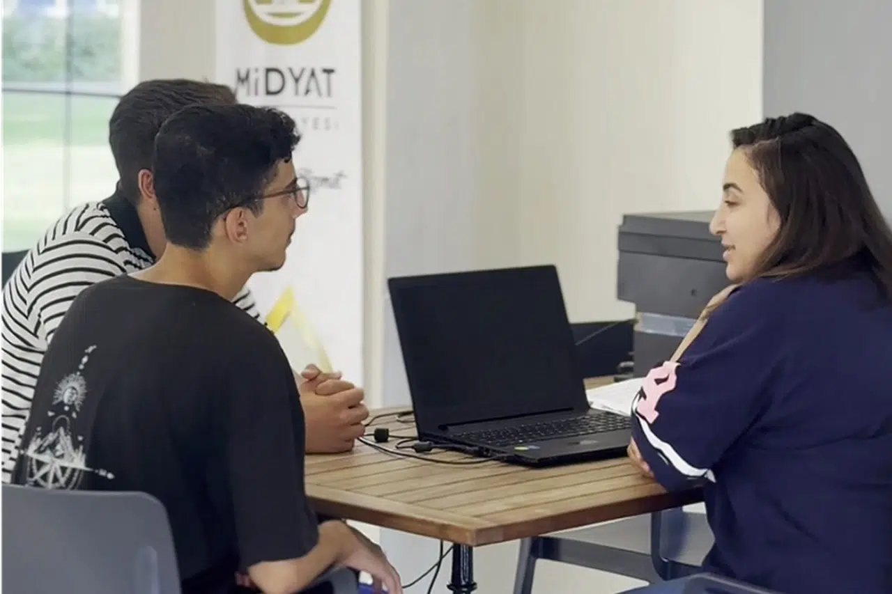 Gençlere ücretsiz tercih desteği