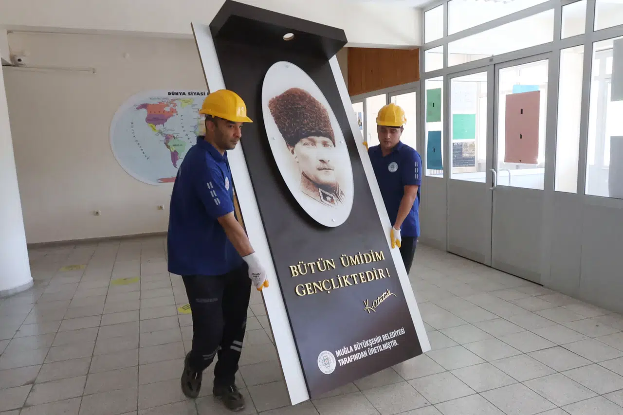 Muğla’da okullar yenileniyor, değerler yaşatılıyor