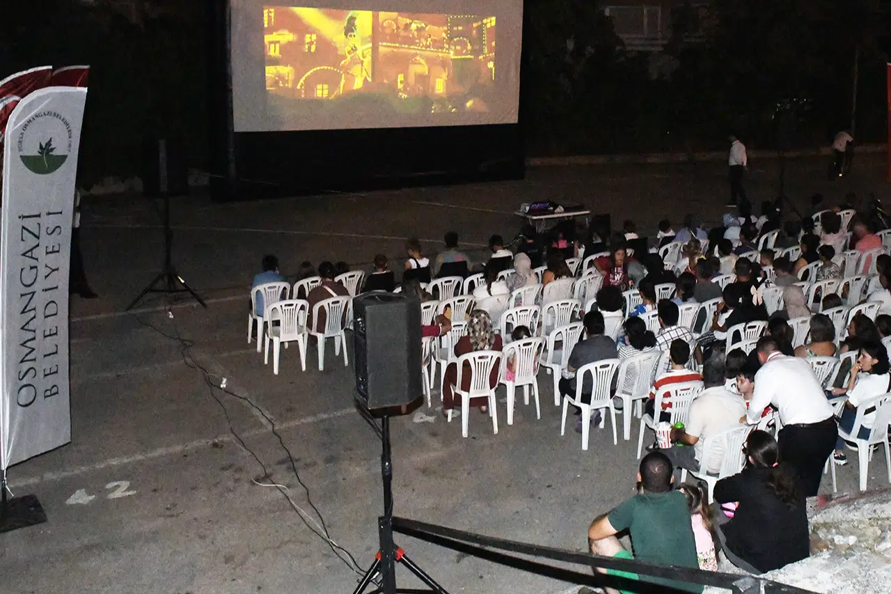 Yaz akşamlarına sinema keyfi