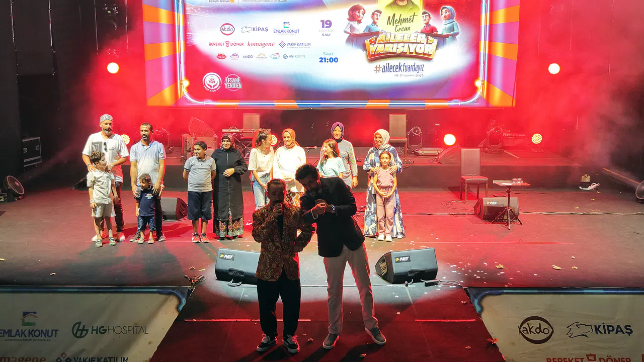 KAFUM’da Aileler Sahnede Rekabet Etti, Kahkahalar Taştı