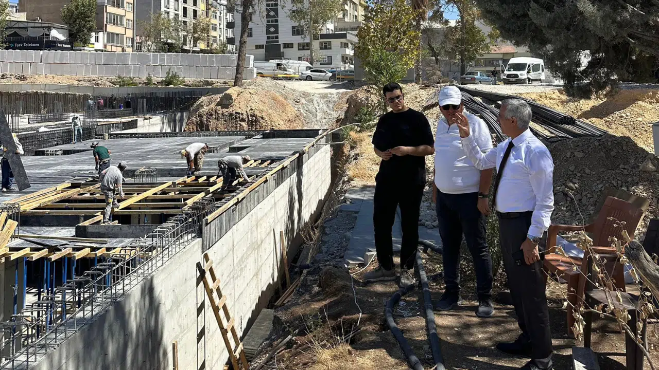 Vali Ünlüer, Yeni Valilik Binası İnşaatında İncelemelerde Bulundu