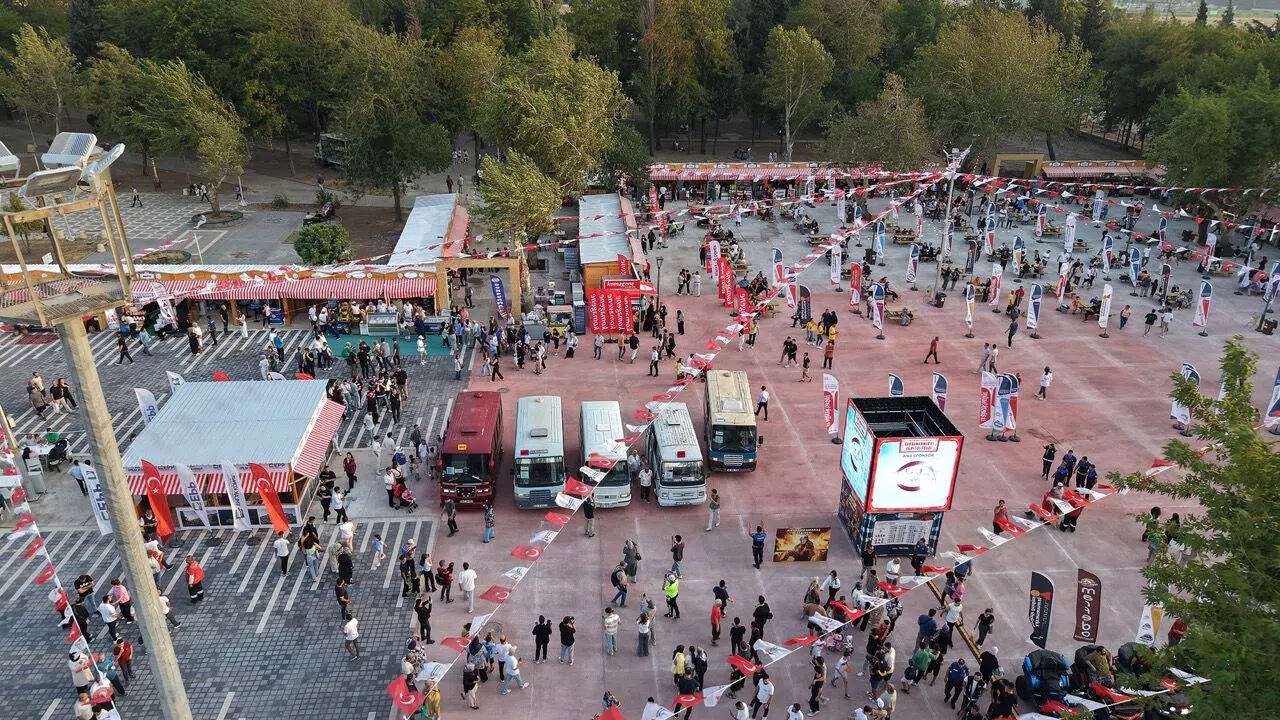 Kahramanmaraş'ta Geleneksel Fuar Hatıralarla Kapılarını Araladı
