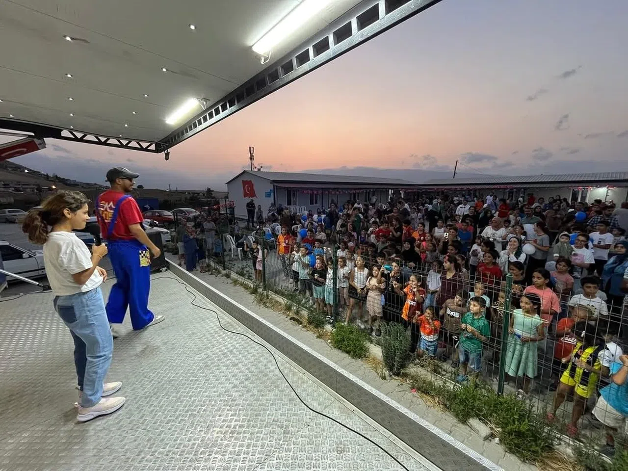 Çocuk Şenliğinde Depremzede Çocuklar Doyasıya Eğlendi