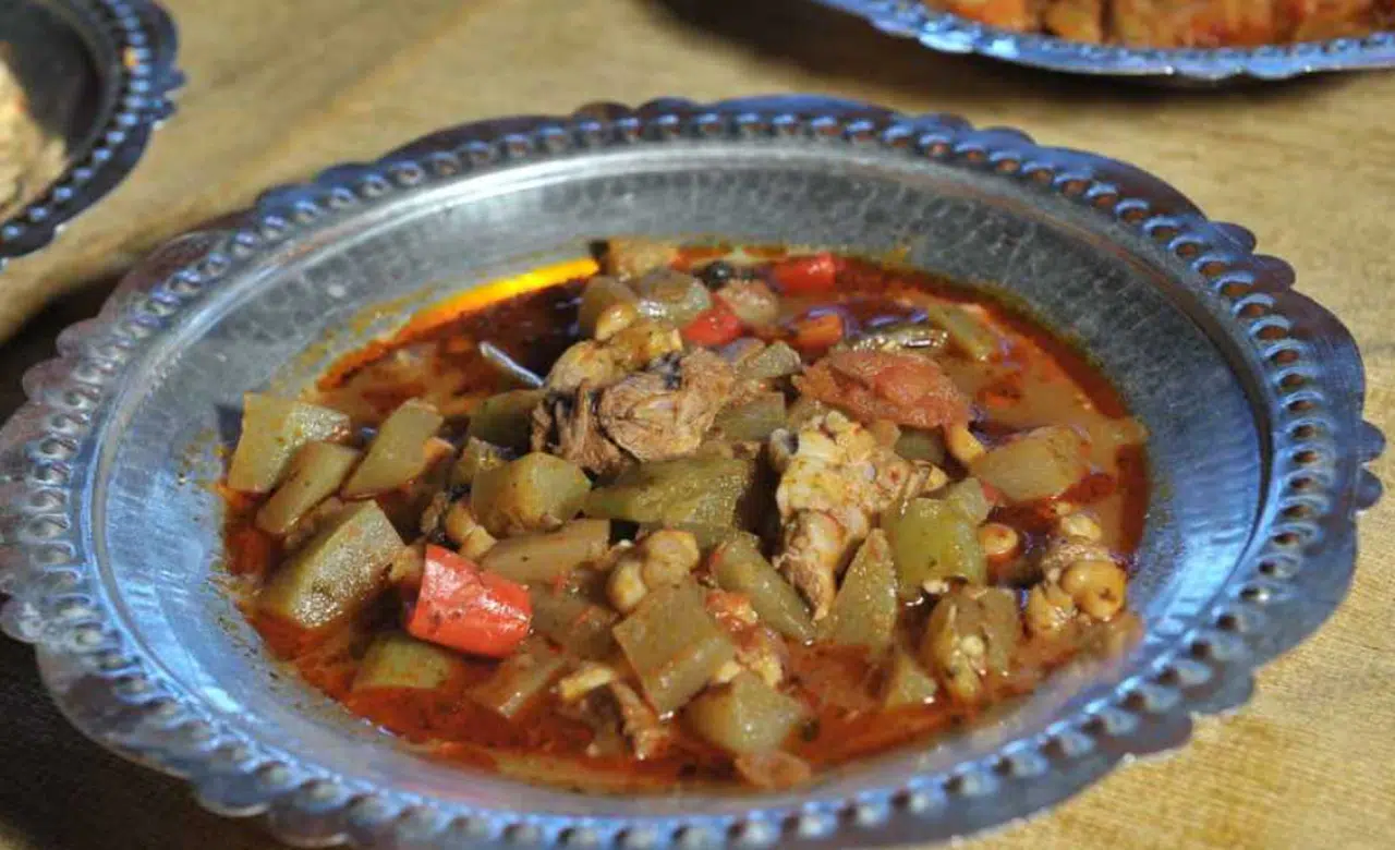 Kahramanmaraş’ın Sofralarından Eksik Olmayan Tat: Ekşili Kabak Sulusu