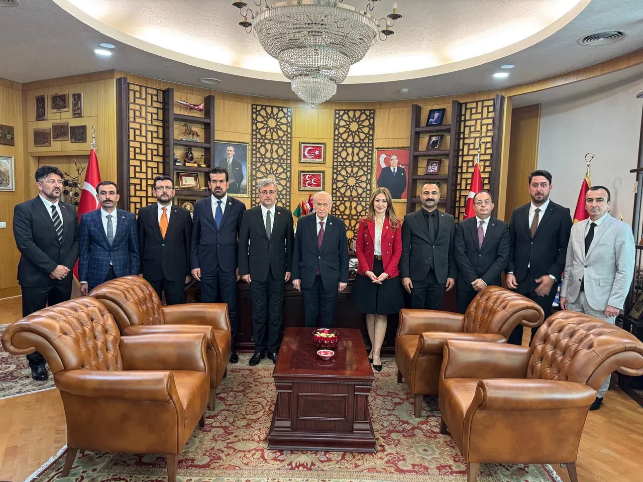 Zuhal Karakoç Dora’dan MHP Lideri Bahçeli’ye Ziyaret