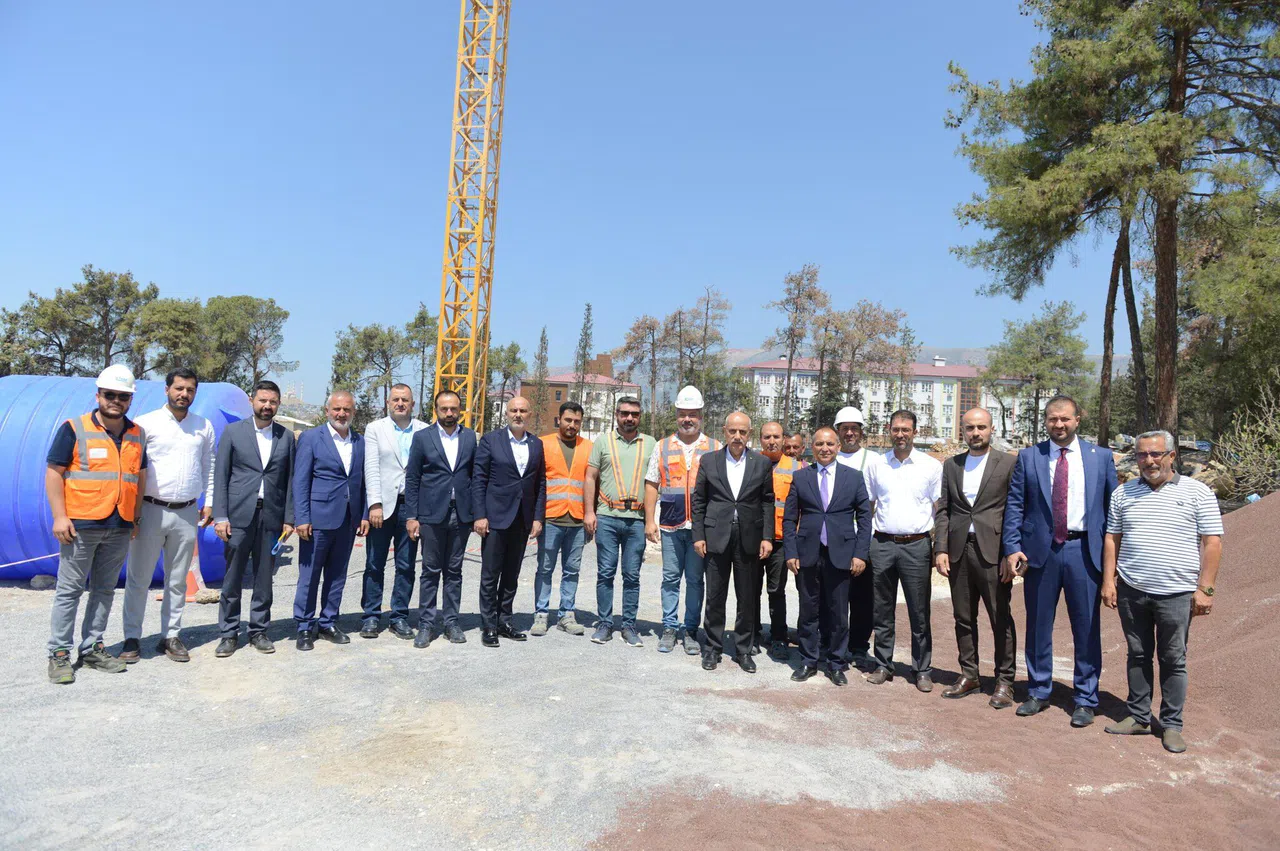 Milletvekili Kirişci, Kahramanmaraş Öğretmenevi İnşaatını Yerinde İnceledi