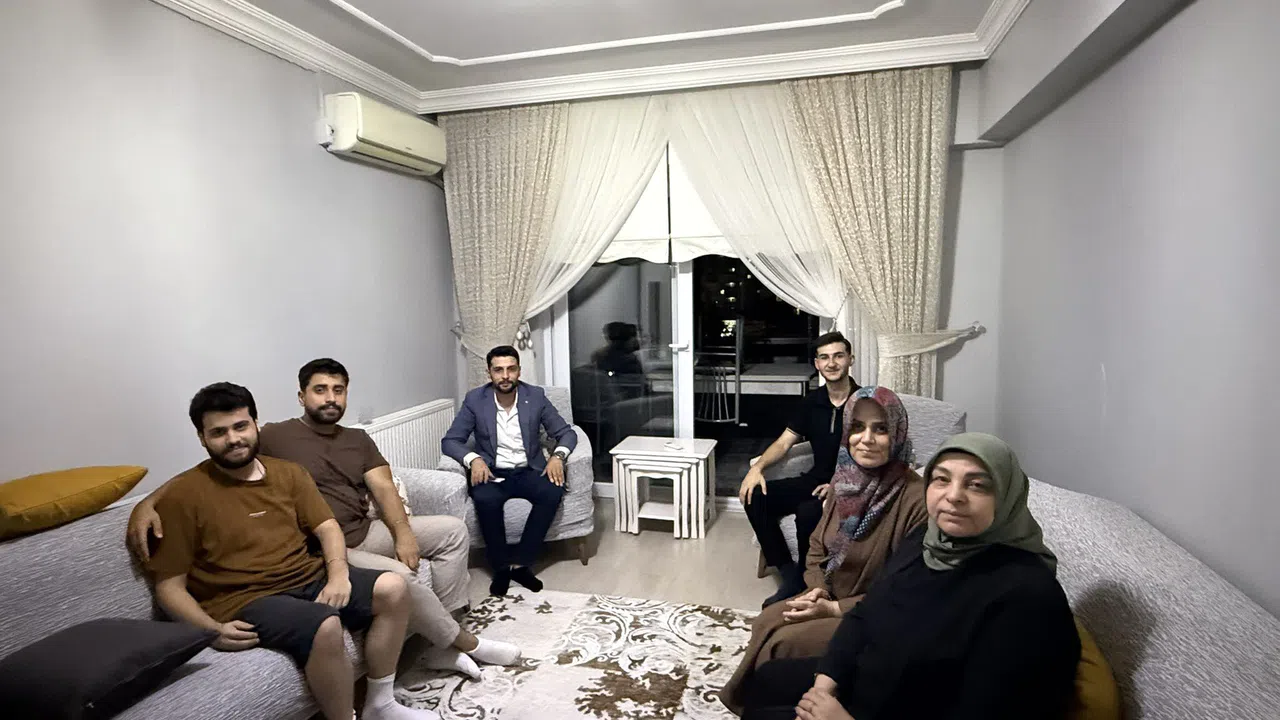 Başkan Erdoğan’ın Mektupları Kahramanmaraş'ta Şehit Ailelerine Ulaştırıldı