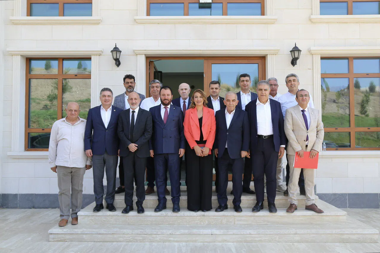 CHP Milletvekillerinden Kahramanmaraş Ticaret ve Sanayi Odası’na Ziyaret