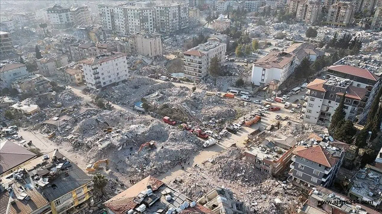 Deprem uzmanı çok sinirlendi: Yapılan en büyük hatayı açıkladı