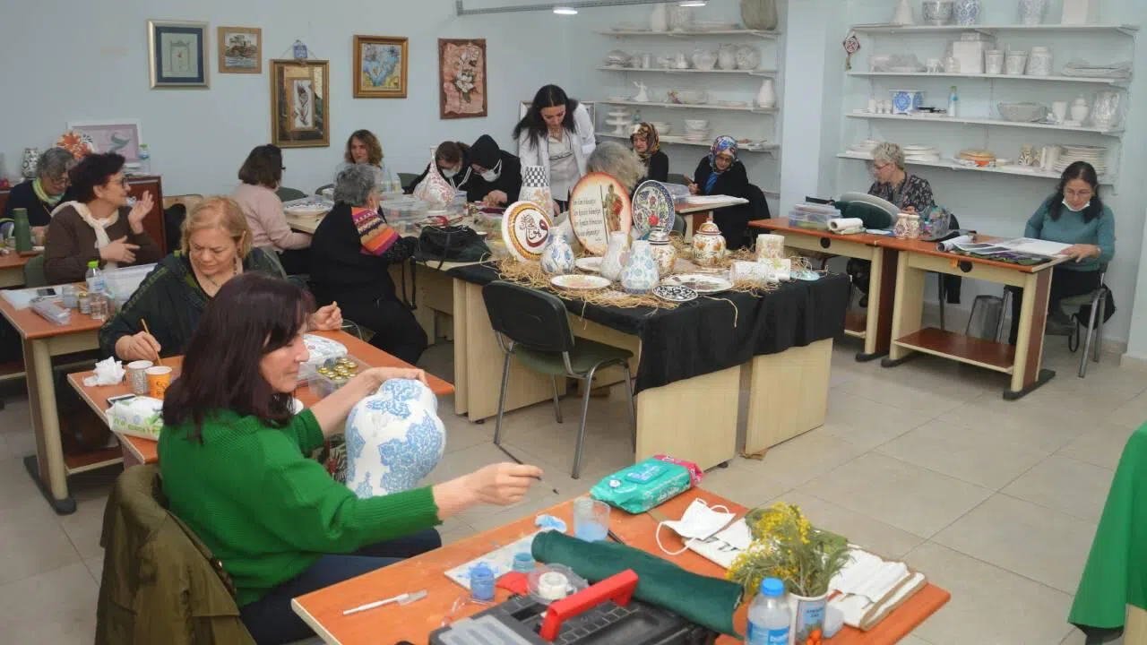 Kahramanmaraş halk eğitim merkezi'nde hangi kurslar var