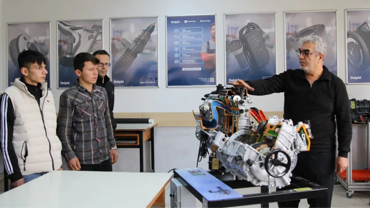 Kahramanmaraş’ta Gençlere Hem Meslek Hem Gelir Fırsatı