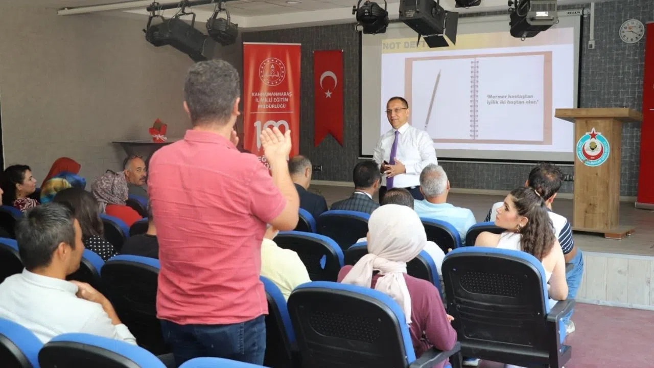 Kahramanmaraş’ta Okul Yöneticilerine Mesleki Gelişim Kursu Başladı