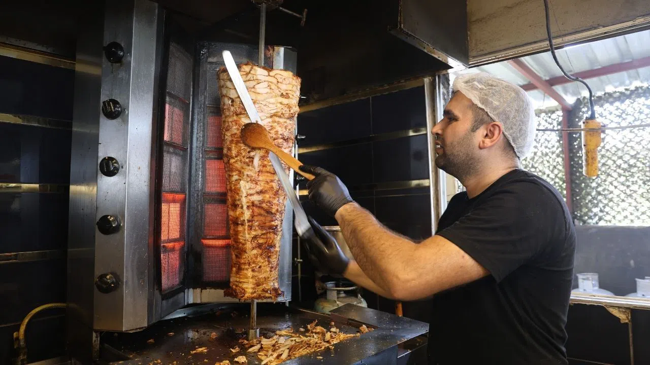 Kavurucu Sıcakta Döner Mesaisi