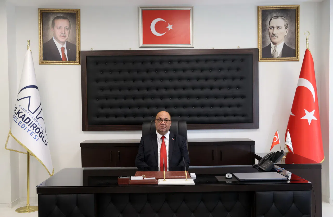 Mehmet Akpınar Kimdir?