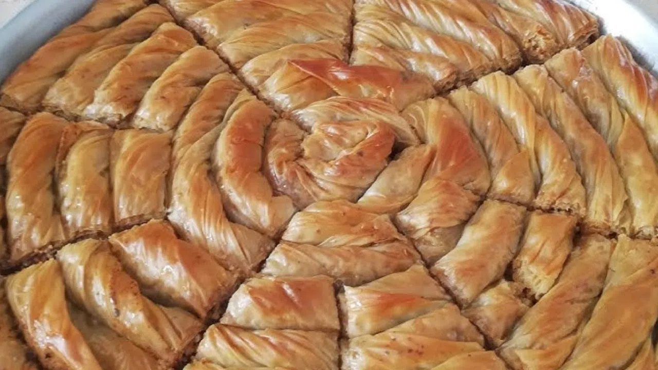 Maraş Mutfağından Geleneksel Lezzet: Maraş Kıvrımı