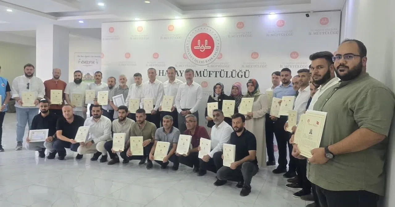 Müftülük Personeline Başarı Belgesi Verildi