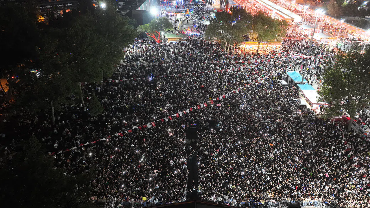 Kahramanmaraş’ta Ağustos Fuarı’na 11 Günde 750 Bin Ziyaretçi